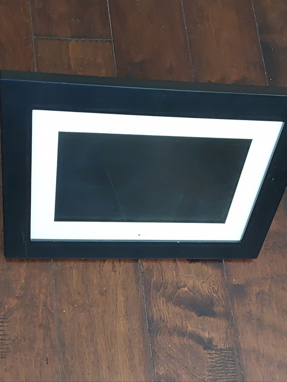 Large Pandigital Photo Frame - Picture 2 of 10